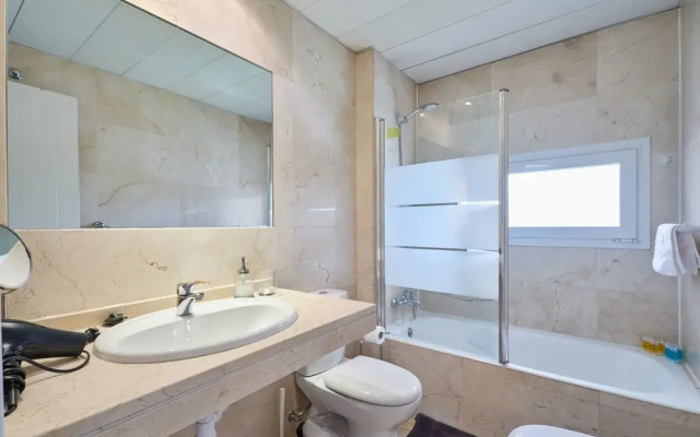 Apartment with amazing terrace by My City Home