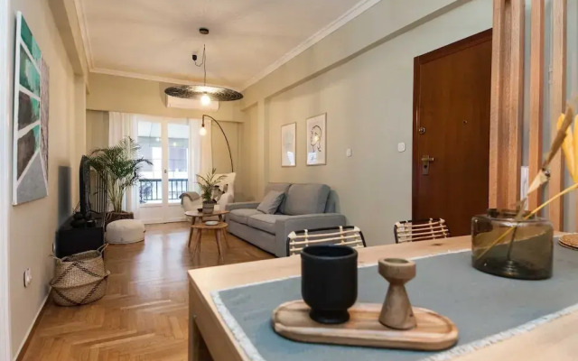 Pagrati Urban Oasis Getaway 2Bd Apt