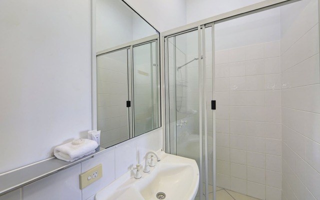 Sandcastles 1770 Motel & Resort