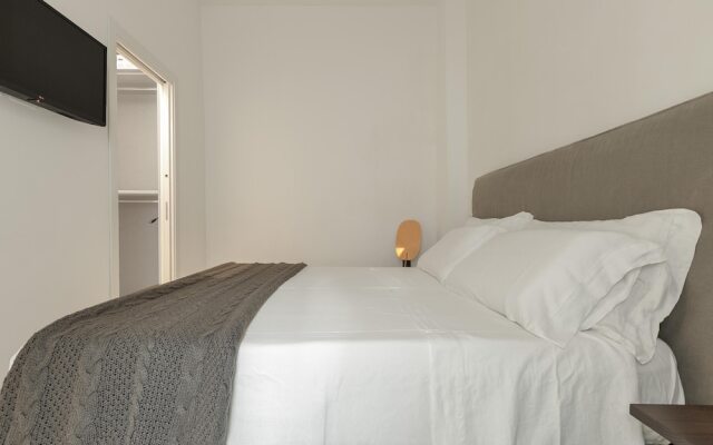 3778 Bastioni Luxury Home by Barbarhouse