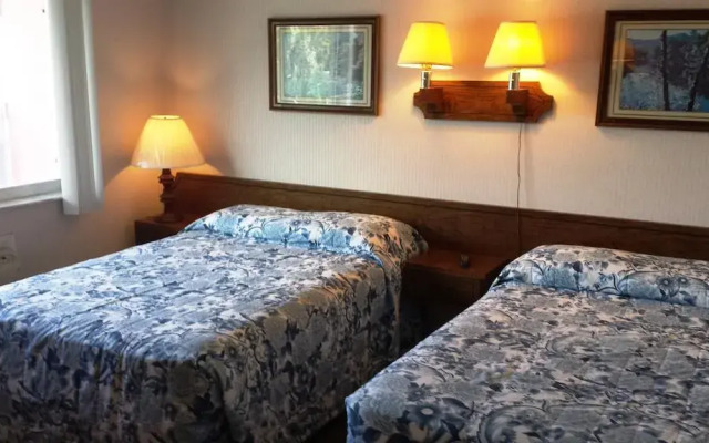 Nocturne Motel