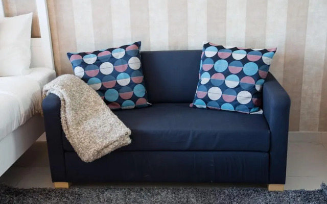 B027 - Spacious 1BR in Botanica Tower