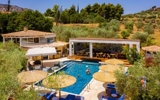 Anthemion Suites & Villas