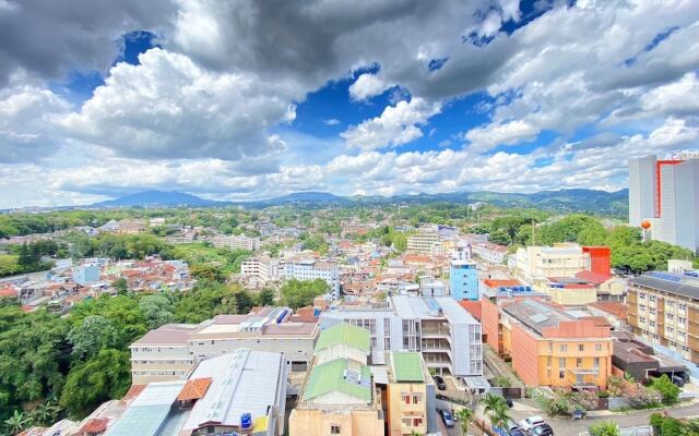 Cozy And Clean 1Br Apartment At Parahyangan Residence