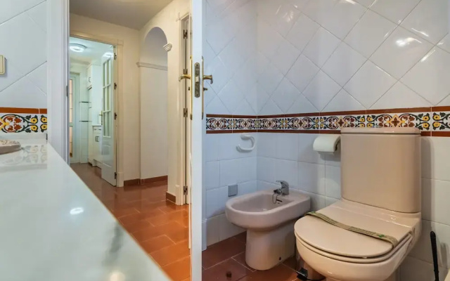 2-bedroom Beachfront Apartment