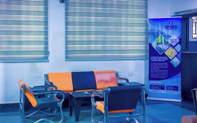 Heroes Luxury Apartments and Suites