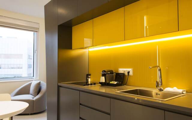 B-aparthotel City West
