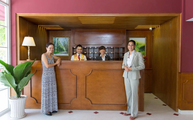 Hotel L Odeon Phu My Hung