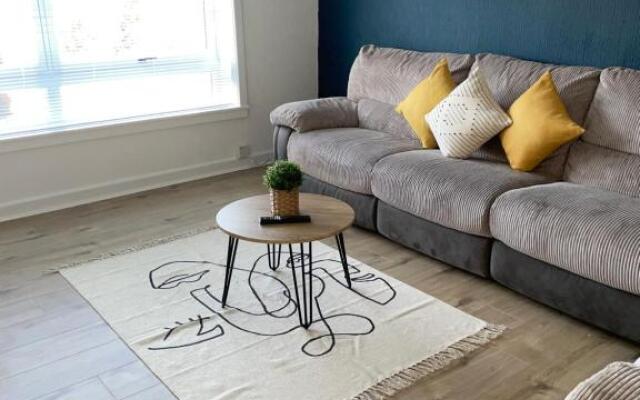 Ross Place Apartment