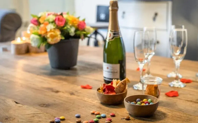 Luxurious Farmhouse near Forest in Anhee