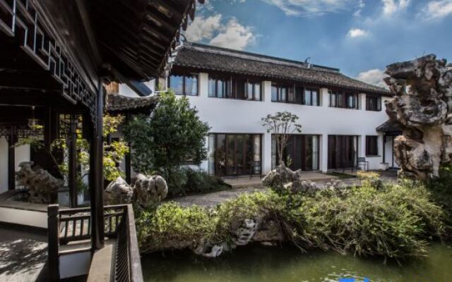 Zhenze Waterside Houses