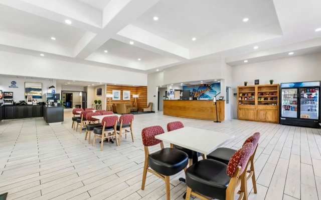 Best Western Lubbock West Inn & Suites