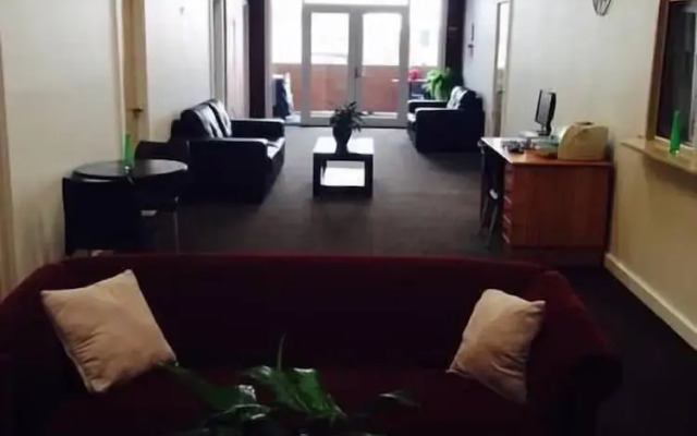 Downtown Backpackers