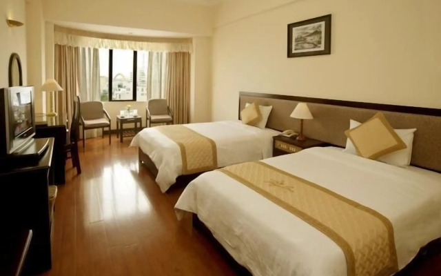 Bamboo Green Central Hotel