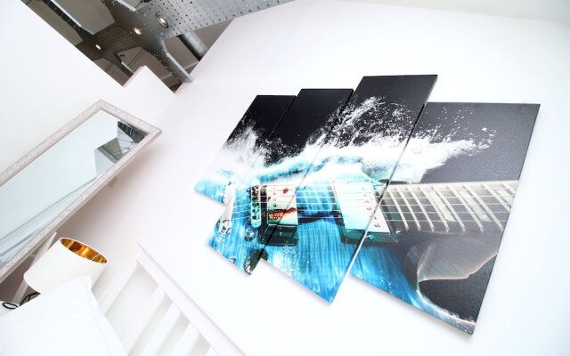 Stay In Cardiff Crichton House