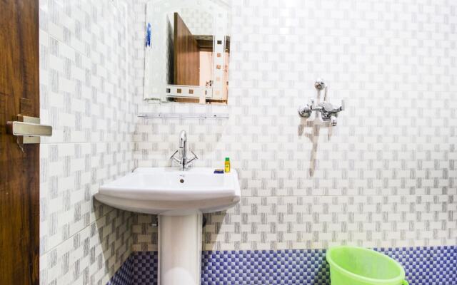 FabExpress White Palace