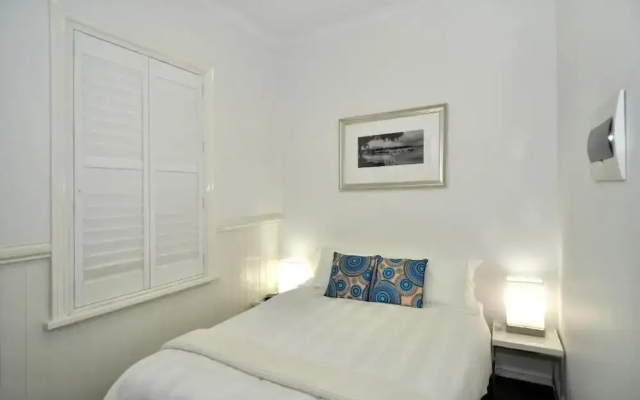 Albany Central Apartments