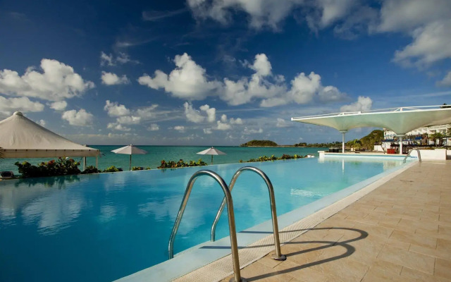 Sonesta Great Bay Beach All Inclusive Resort, Casino & Spa
