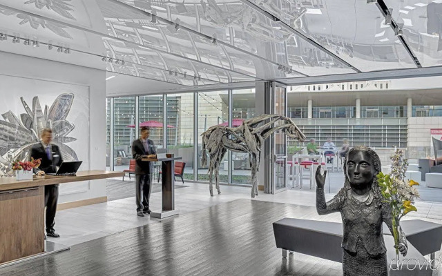 The Art Hotel Denver, Curio Collection by Hilton