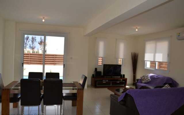 Cyprus Villa Dafni 24 Gold