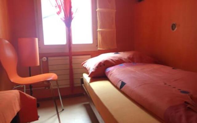 Homestay Color Dream Rooms