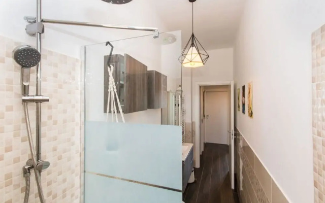 Vanchiglia Cozy Flat with Terrace and City View