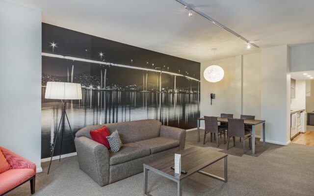 Mantra One Sandy Bay Road