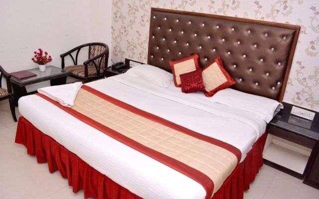 Hotel Royal Inn