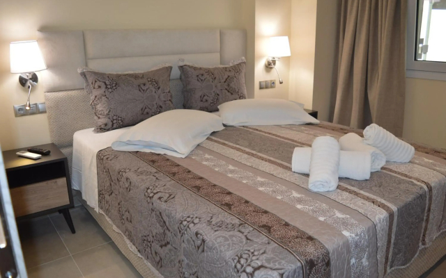 Glyfada Beach Hotel