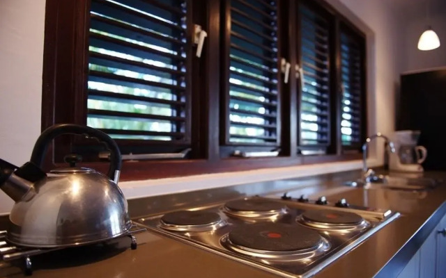 Bantopa Apartments & Villas