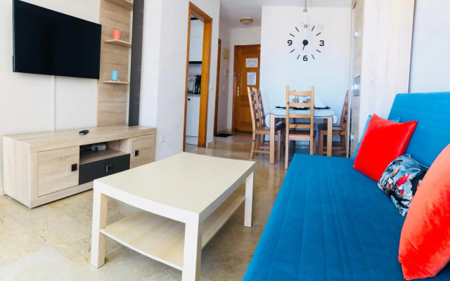 Holiday Apartment 5 min to Levante beach