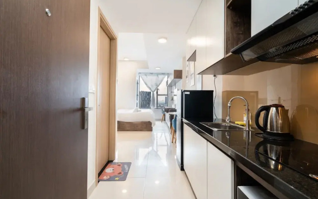 Henry Home - RiverGate Residence