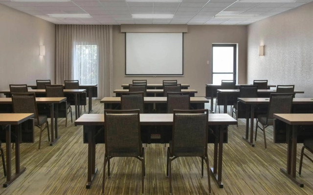 Courtyard by Marriott Boston Norwood/Canton