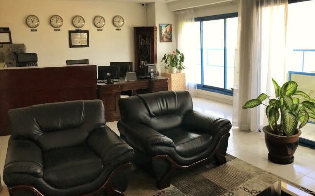 Al Corniche Hotel Villa Alisa