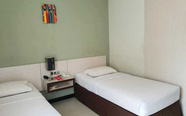N3 Hotel Zainul Arifin