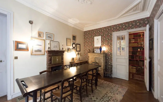 Writer's Nest