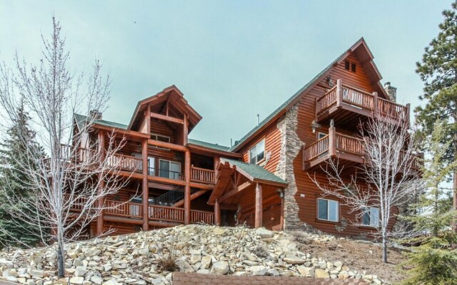 Castle Glen Chalet-1845 by Big Bear Vacations