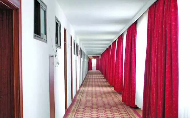 Tropic Inn Hotel