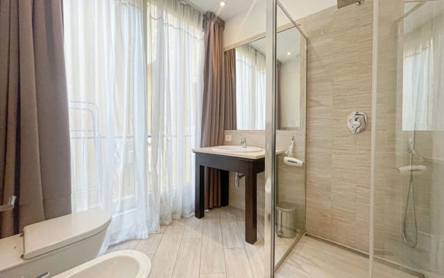 2D Tony Allard in Cannes