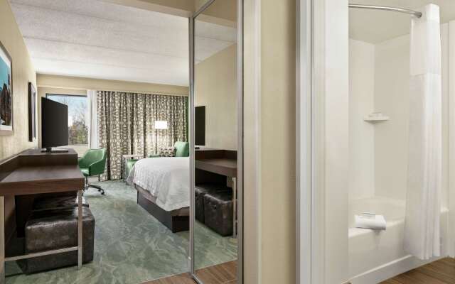 Hampton Inn by Hilton Richmond-North/Ashland