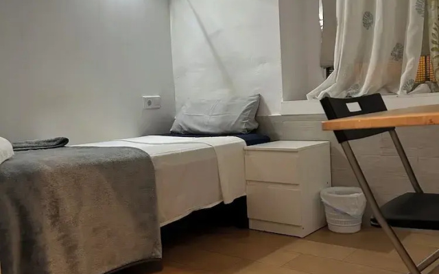 airbhouse private rooms & apartments