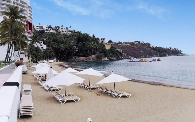 Sierra Mar All Inclusive at Tesoro