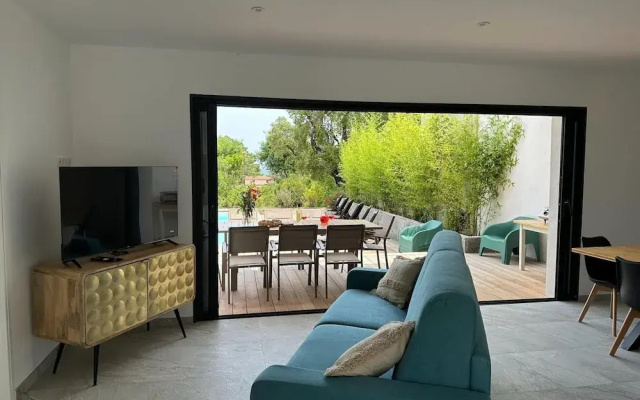 Attractive Villa With Private Pool