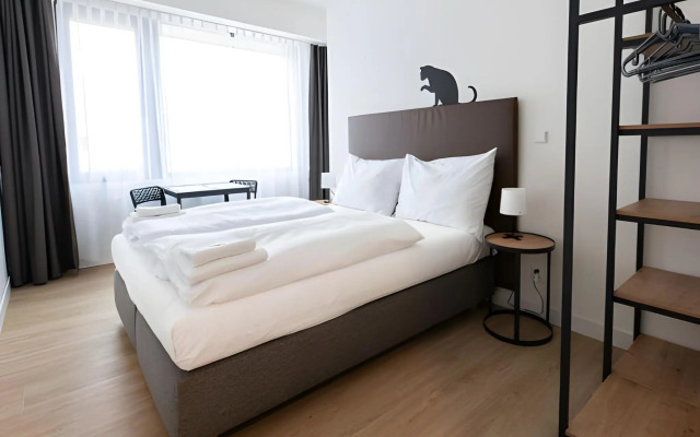 Post 120 Suites