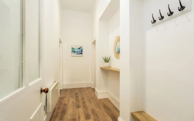 Wellington Lodge - Donnini Apartments
