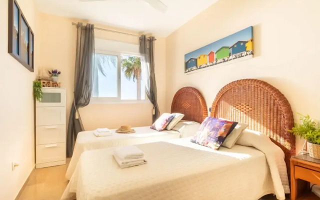 Puerta del mar 2 Beachfront and Pool