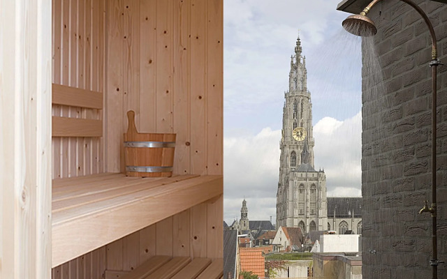 BANKS Antwerp