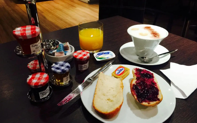 Le Frochot Hotel Pigalle, Sonder by Marriott Bonvoy