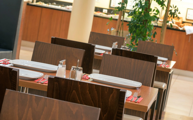 Leonardo Hotel Salzburg Airport