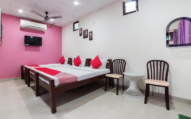 OYO 47629 Hotel Paawan Home Stay & Restaurant
